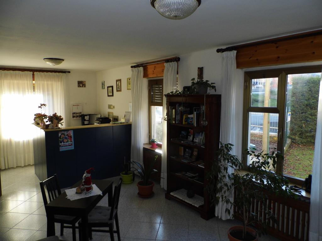 Hotel Mochettaz Aoste Extérieur photo